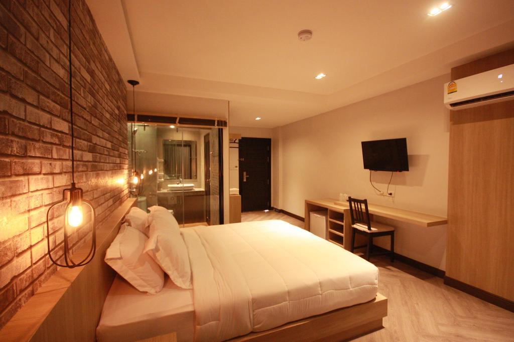 168 Studio Hotel Ubon Ratchathani Exterior foto