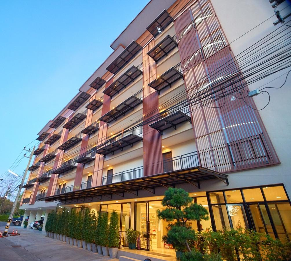 168 Studio Hotel Ubon Ratchathani Exterior foto