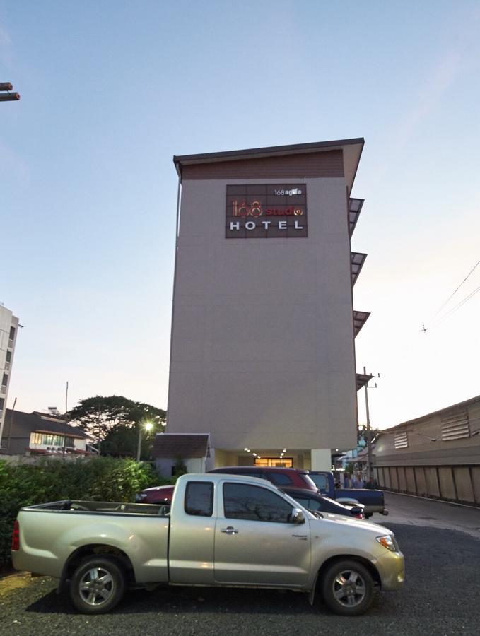 168 Studio Hotel Ubon Ratchathani Exterior foto